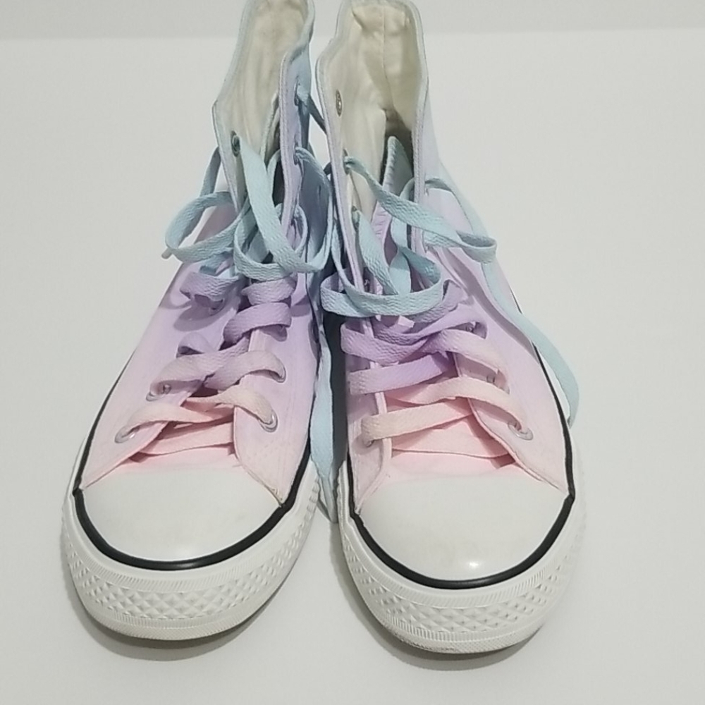 *SOLD*Pastel high tops